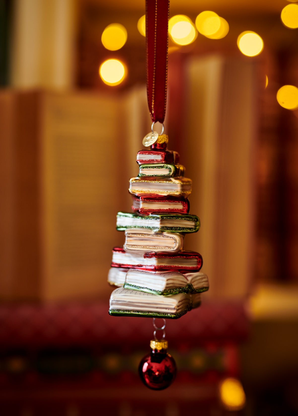 Decorazione natalizia pigna di libri in vetro soffiato 15,5 cm assortita Kaemingk