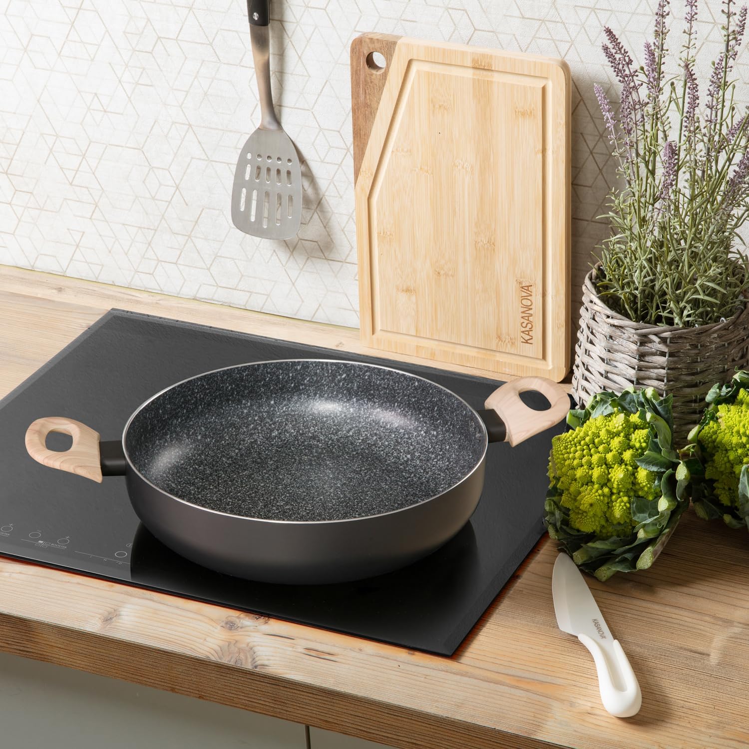 Tegame Antiaderente BLACK STONE Diametro 28 cm con Rivestimento Effetto Pietra, Adatto Cottura Lenta | Kasanova