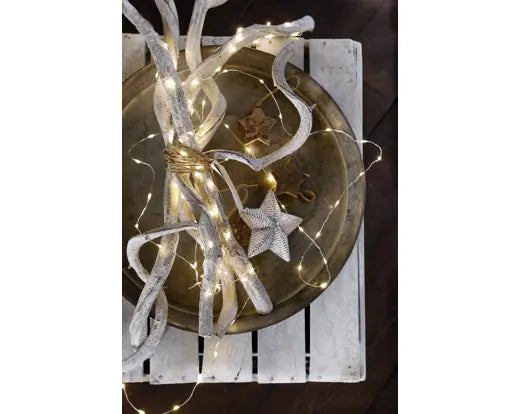 Catena Luminosa Natalizia 60 Micro LED Bianco Caldo 2,95 m a Batteria con Timer 6 Ore Lumineo Kaemingk