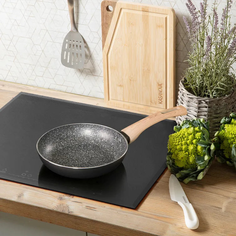 Padella Antiaderente BLACK STONE Diametro 18 cm Rivestimento a Effetto Pietra, Monoporzione | Kasanova