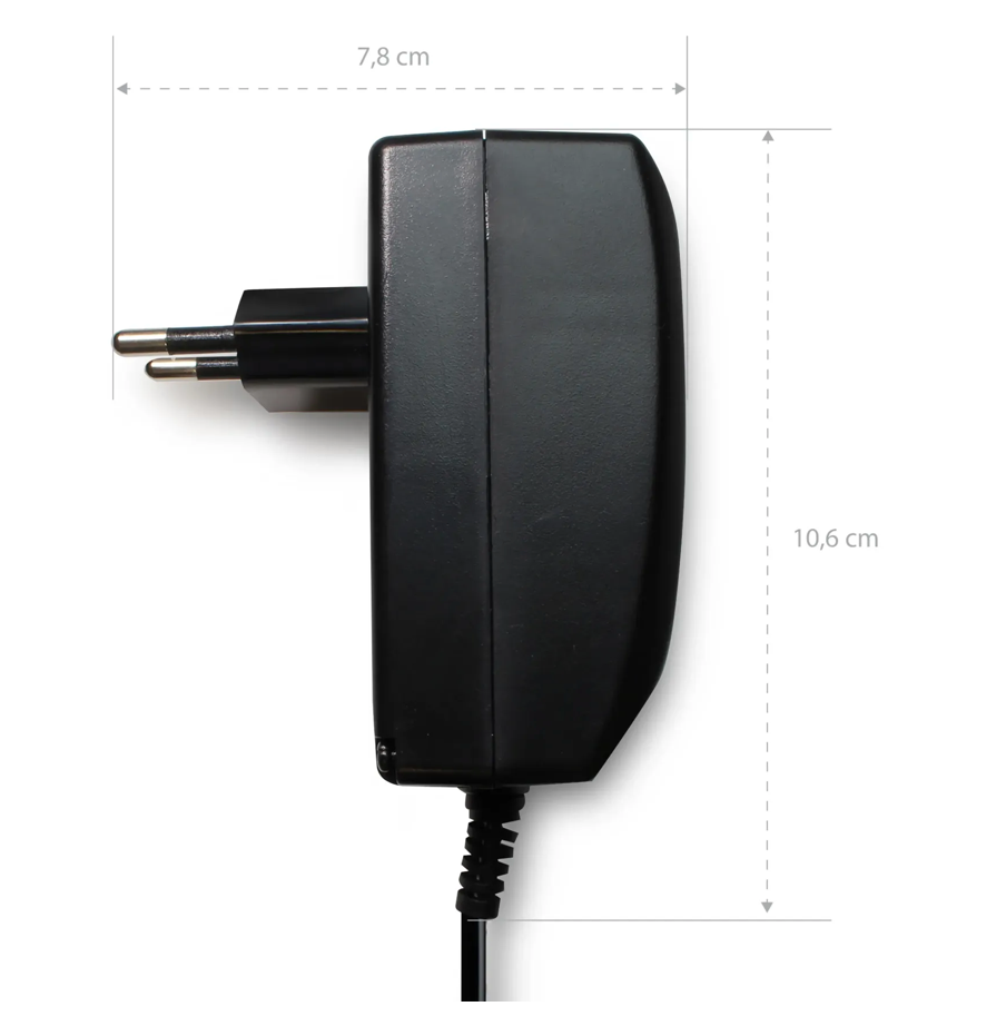 Alimentatore universale multi-tensione 2200 mA con porta USB Metronic