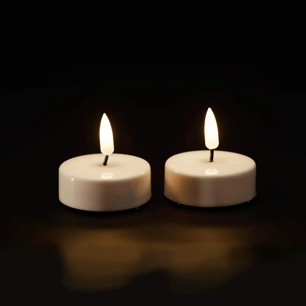 Set 2 Tealight LED Candele Elettriche H.5,5cm D.6cm Colore Bianco con Luce Bianco Caldo Warm White | Kaemingk