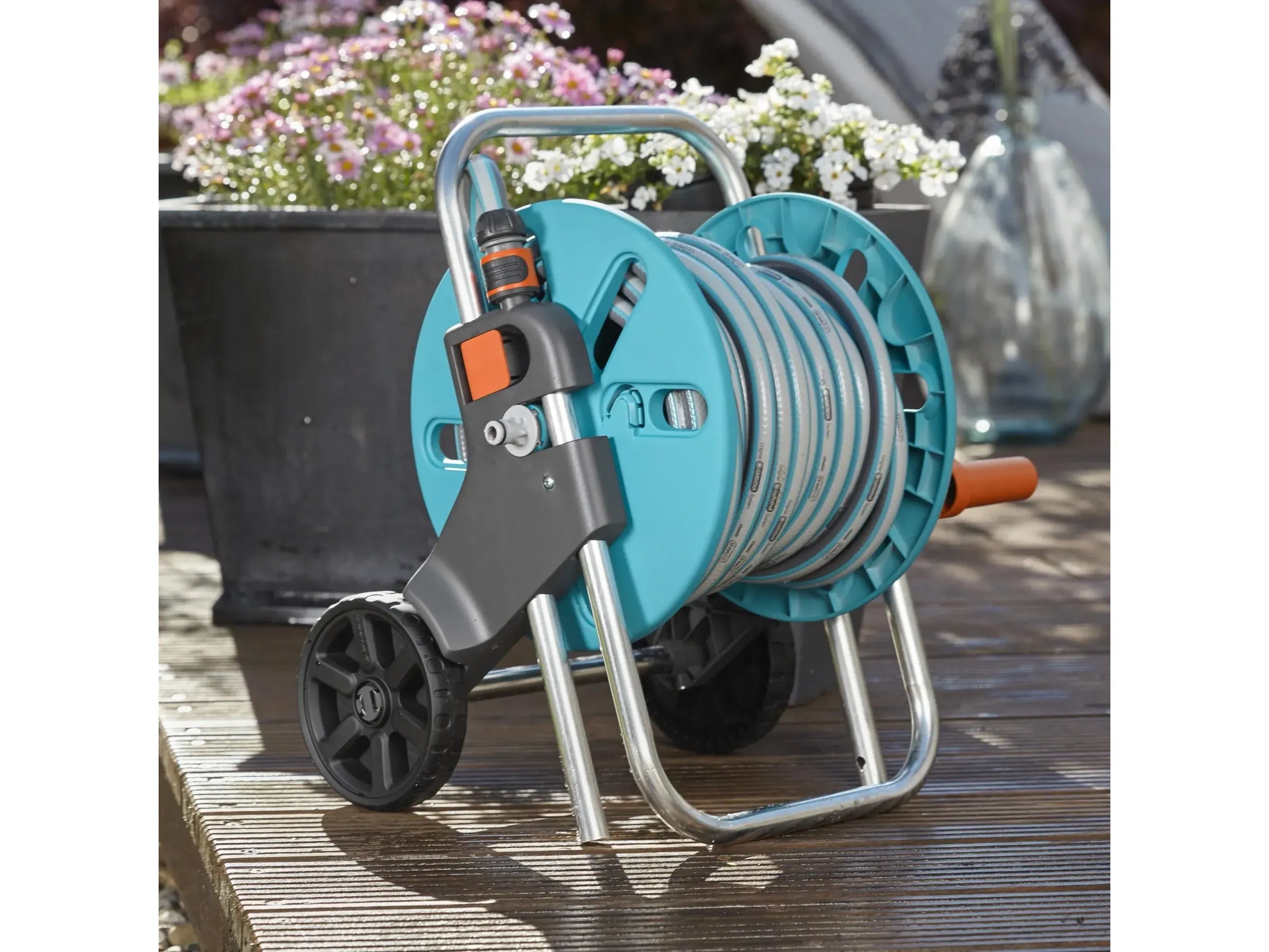 Carrello avvolgitubo gardena cleverroll s set completo con tubo 25 m e accessori Gardena