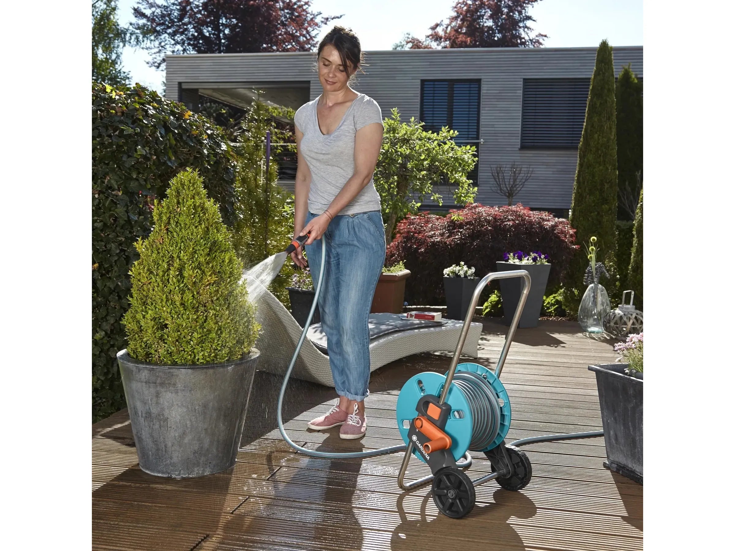 Carrello avvolgitubo gardena cleverroll s set completo con tubo 25 m e accessori Gardena