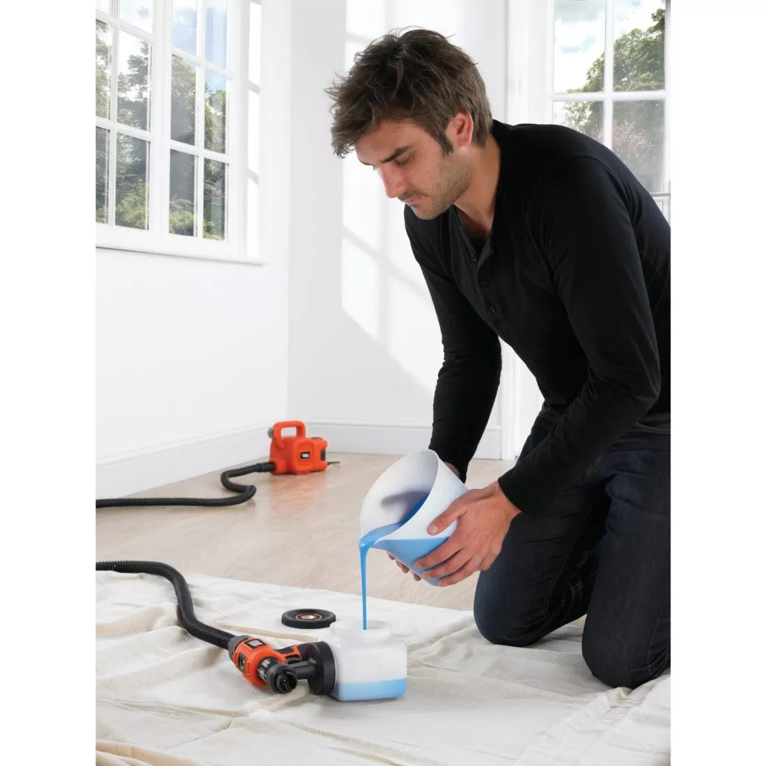 Pistola a Spruzzo Professionale Black+Decker HVLP400C con Base a Terra e Serbatoio a Riempimento Laterale