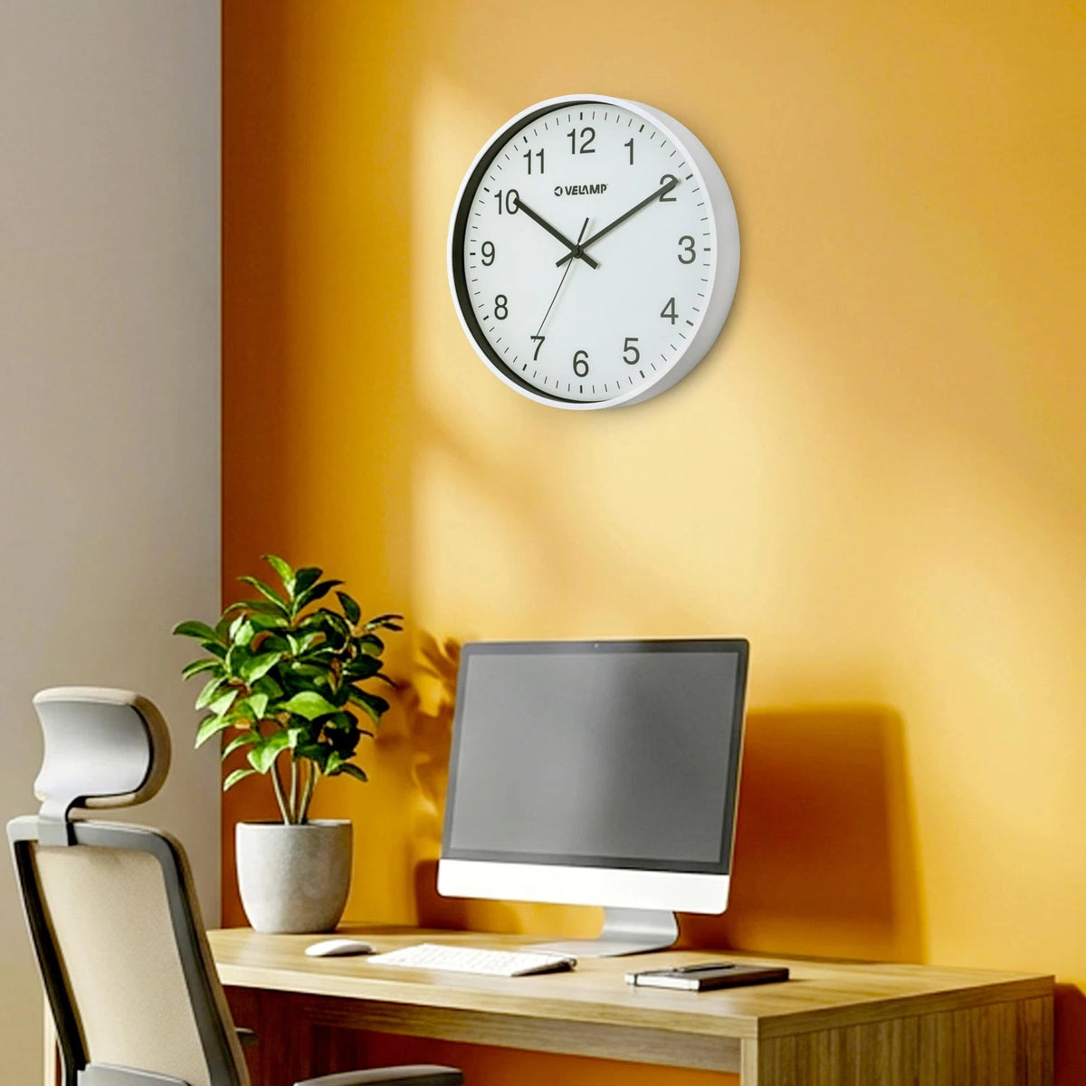 Orologio da Parete al Quarzo Rotondo 30 cm Bianco Velamp SER124-W